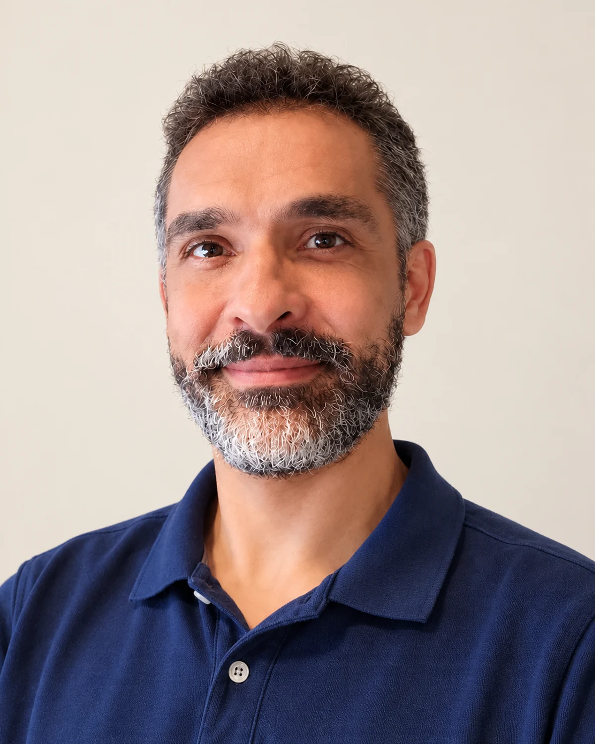 Portrait d’Alexis Benelhadj, cofondateur et codirigeant de PACSAO